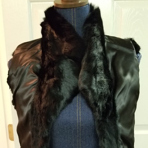 NEW D2K genuine black Angora rabbit fur vest S - Picture 9 of 15